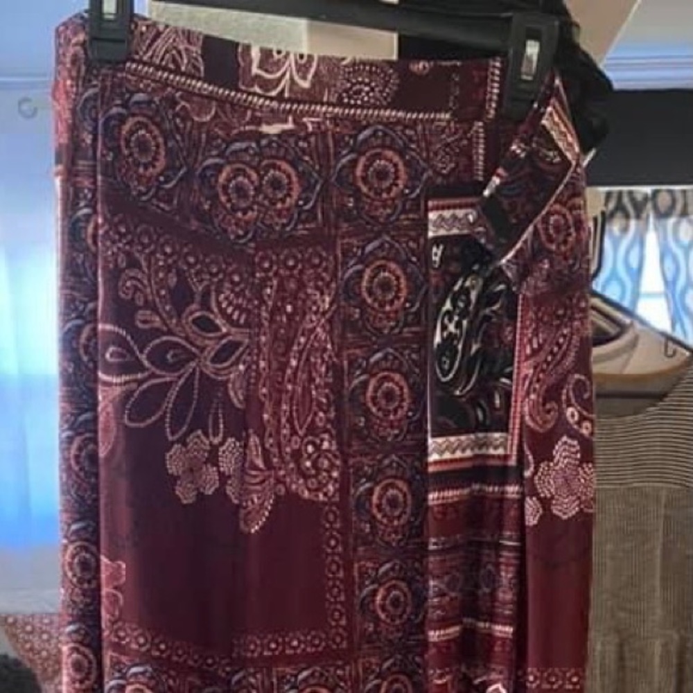 Maxi skirt